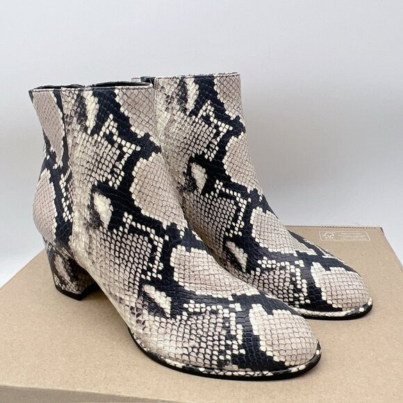 Stuart Weitzman Kiandra PRY-Printed Python Snakeskin Heeled Boots US 5.5 EU 36 - Picture 3 of 12